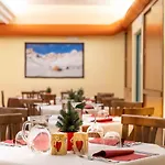 Hotel Santa Maria Ad Nives 2*
