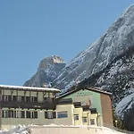 Santa Maria Ad Nives Hotel 2*