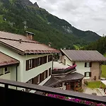 Santa Maria Ad Nives Hotel