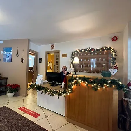 Santa Maria Ad Nives Hotel