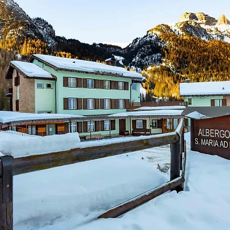 Santa Maria Ad Nives Hotel