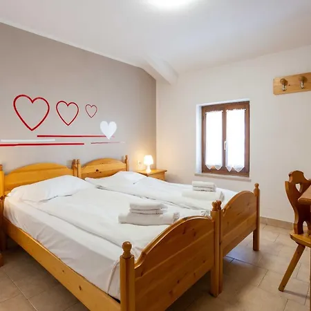 Santa Maria Ad Nives Hotel 2*