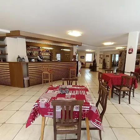 Santa Maria Ad Nives Hotel 2*