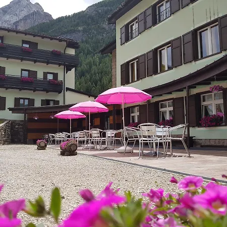 Hotel Santa Maria Ad Nives Canazei