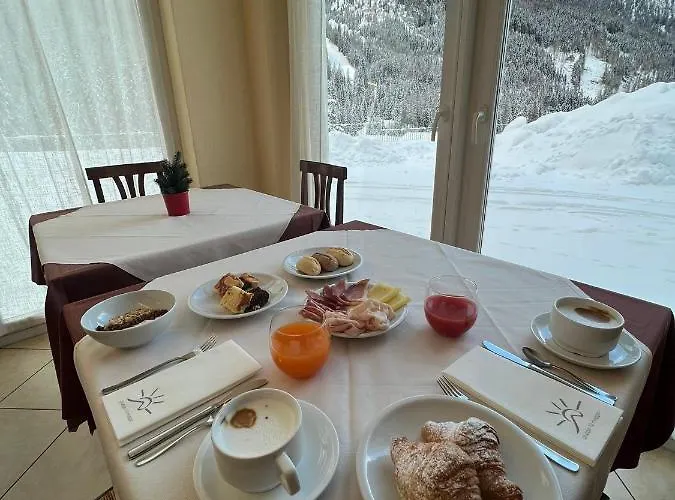 Santa Maria Ad Nives Hotel 2*