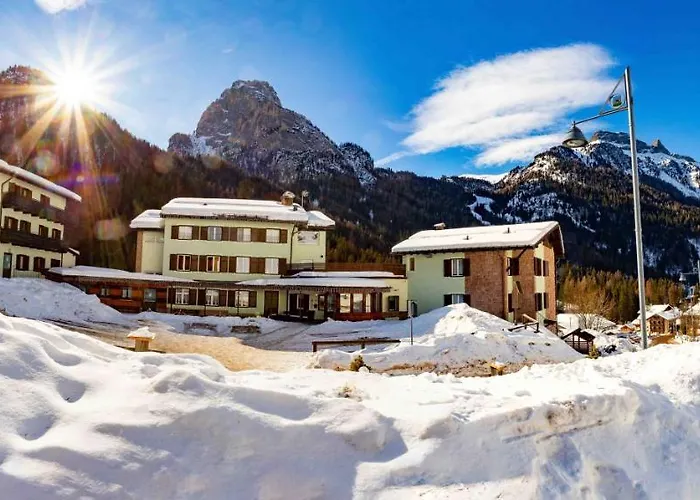 Santa Maria Ad Nives