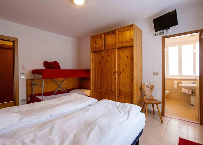 Hotel Santa Maria Ad Nives 2*