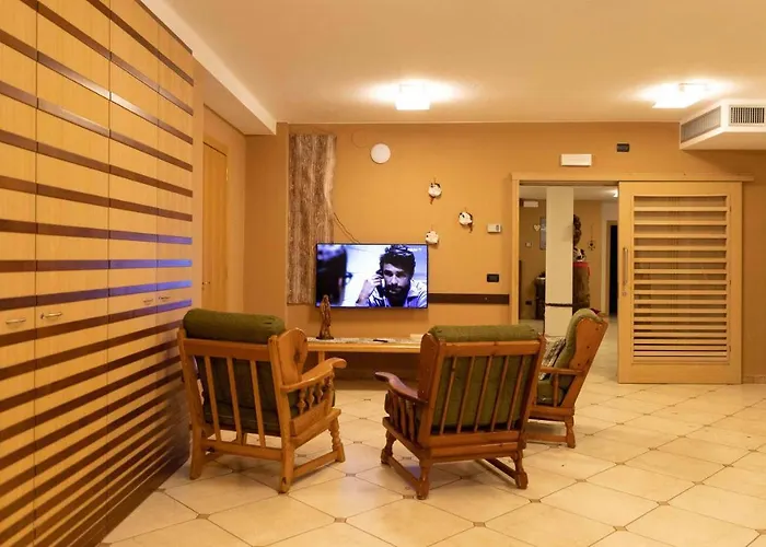 Santa Maria Ad Nives