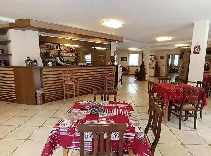 Santa Maria Ad Nives Hotel 2*