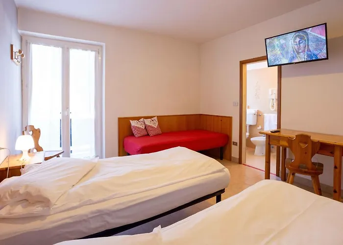 Santa Maria Ad Nives Hotel