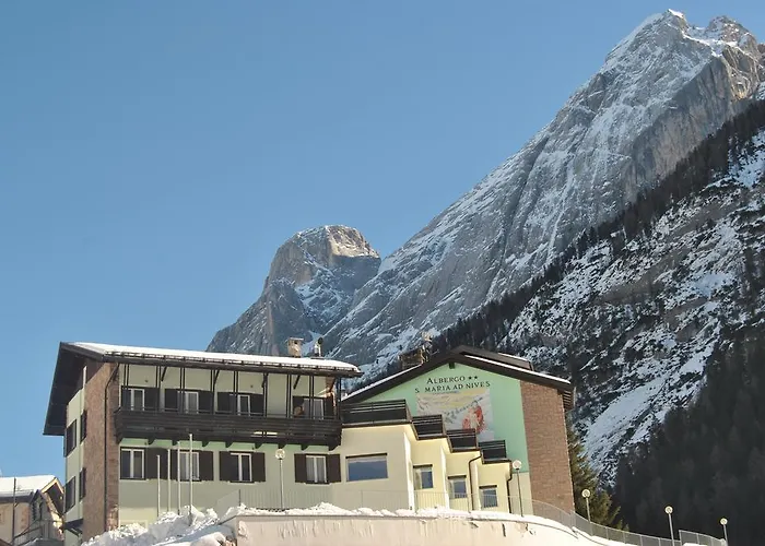 Santa Maria Ad Nives Hotel 2*