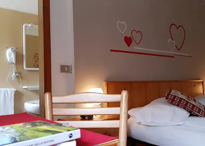 Santa Maria Ad Nives 2*