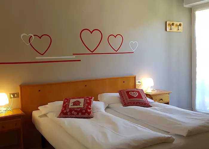 Santa Maria Ad Nives 2*